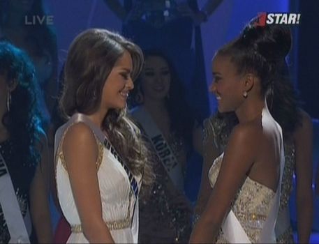 Miss Universe 2011 300
