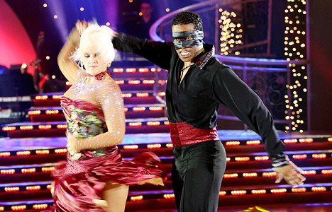 Gugu Zulu and Sarah Cooper, Strictly Come Dancing 5