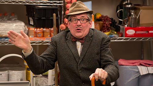 Count Arthur Strong