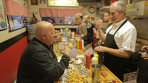 Bizarre Foods with Andrew Zimmern 9