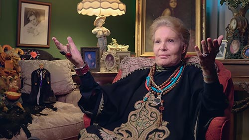 Mucho Mucho Amor: The Legend of Walter Mercado