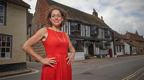 Alex Polizzi: My Hotel Nightmare