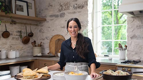 Magnolia Table with Joanna Gaines