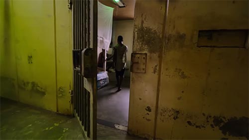 Inside the World's Toughest Prisons 7