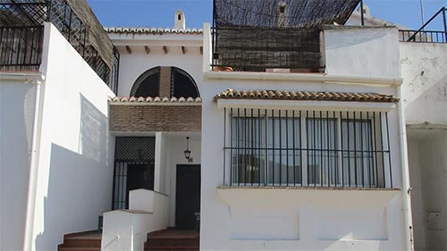 House Hunters International 120
