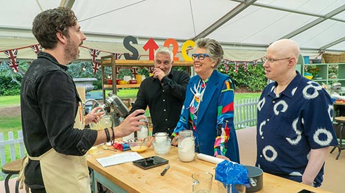 The Great Celebrity Bake Off 5