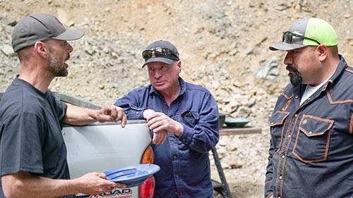 Gold Rush: Mine Rescue with Freddy & Juan 5