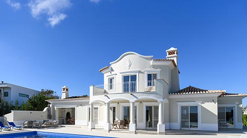 House Hunters International 145